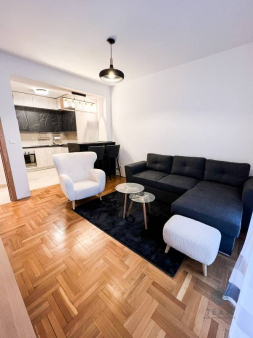 Podgorica, Preko Morače, jednosoban stan 50m2