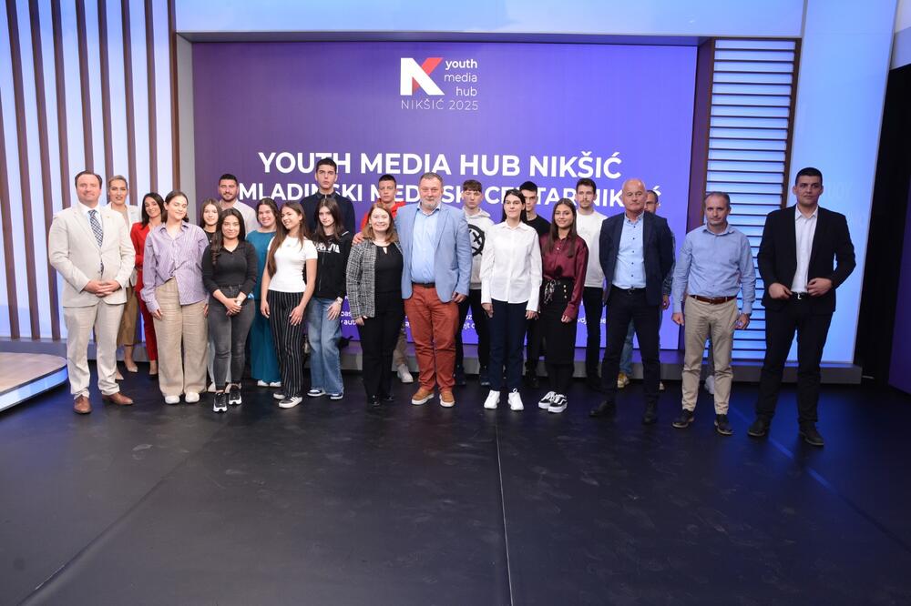 Pokrenut projekat Omladinskog medijskog centra Nikšić: Prilika da mladi steknu alate ključne za karijeru u medijima