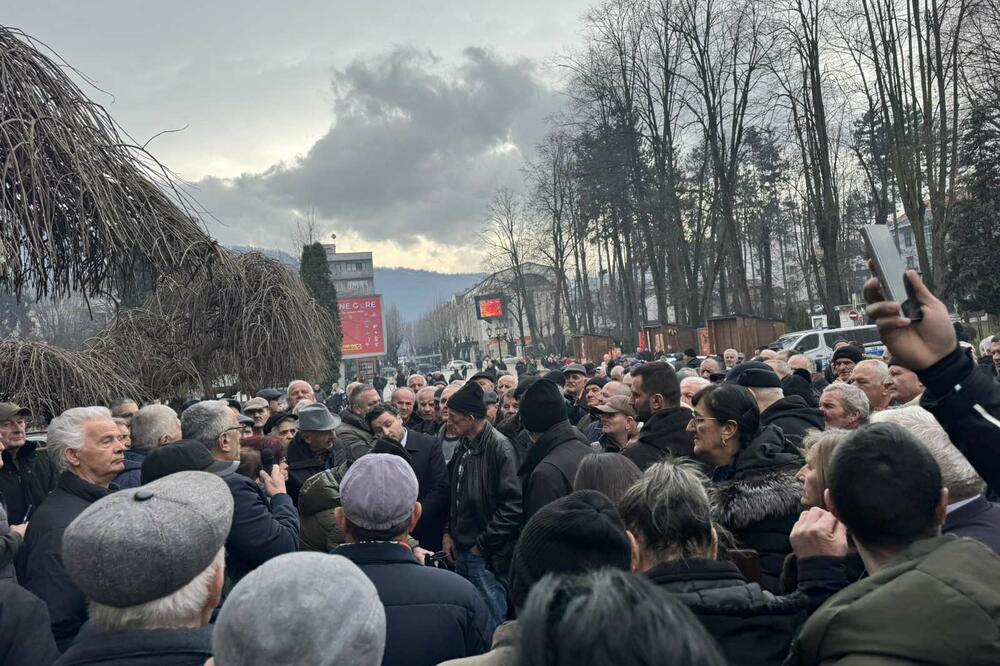 Pokret penzionera pozvao sve penzionere da masovno izađu na protest u Bijelom Polju zakazan za ponedjeljak