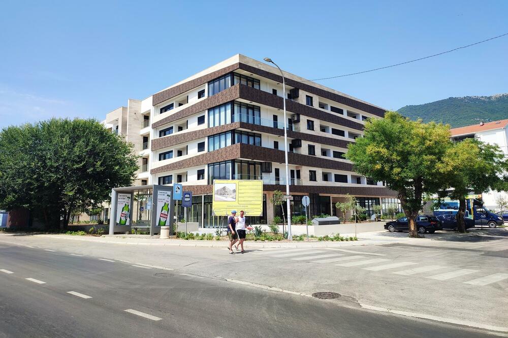 Pokupio "kajmak" i većinu prodao?