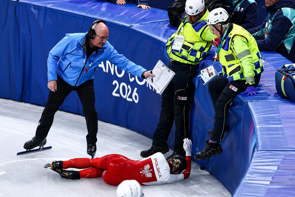 Poljskoj takmičarki klizaljka rasjekla lice, prebačena u bolnicu na preglede