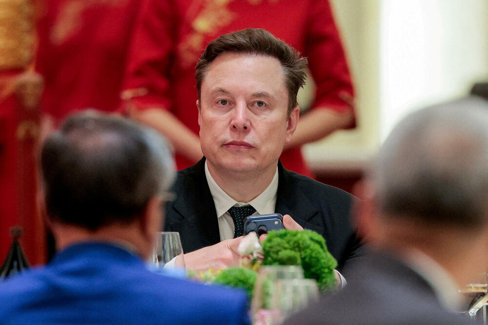 Porota presudila protiv Maska u njegovoj tužbi protiv OpenAI-ja: Prekasno pokrenut postupak
