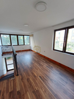 Poslovni prostor 32m2, Centar, Bar, Izdavanje