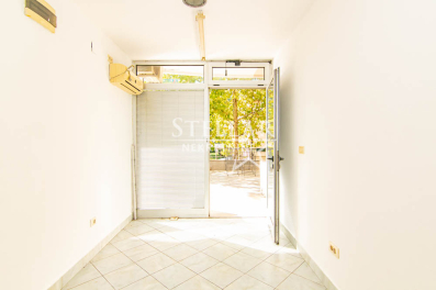 Poslovni prostor 30m2, Pobrežje  Izdavanje