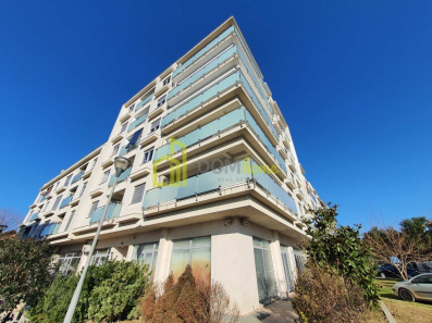 Poslovni prostor 80m2, Tološki apartmani