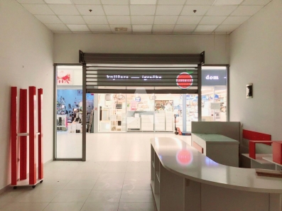 Poslovni prostor u trznom centru,Kotor-Radanovici