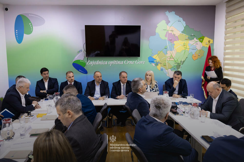 Potpisani sporazumi sa opštinama za korišćenje EU sredstva za razvoj infrastrukture i zaštitu životne sredine