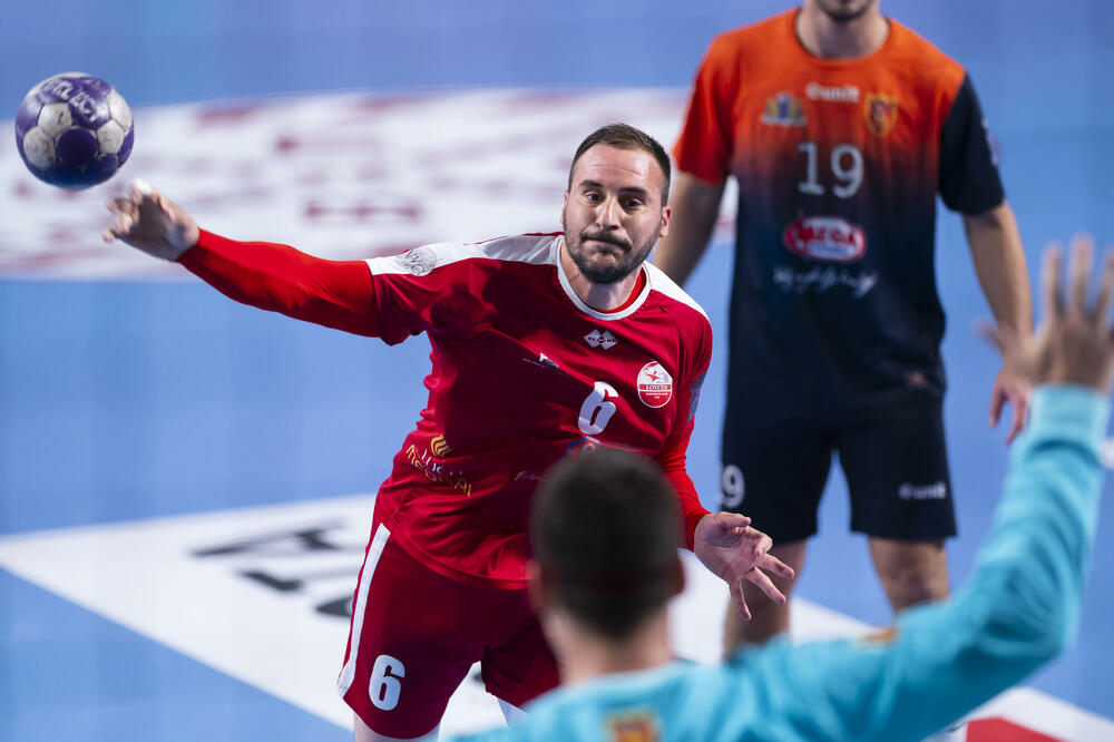 Pravi derbi i 70 minuta uzbuđena: Lovćen u novom finalu nakon pobjede nad Rivijerom