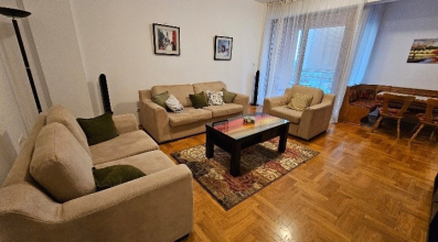 Preko Morače, opremljen trosoban stan sa parking mjestom