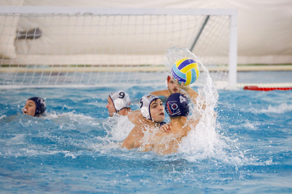 Primorac oživio u bokeljskom derbiju i srušio Jadran na Škveru