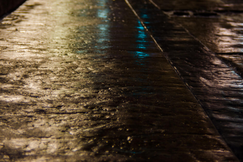 Primorao je da uđe u auto, skinuo i dodirivao, snimak koji mu je poslala proslijedio njenom suprugu?