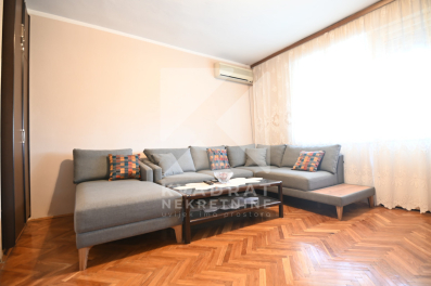 Prodaja, Dvosoban stan, Podgorica, Gintaš, 75m2