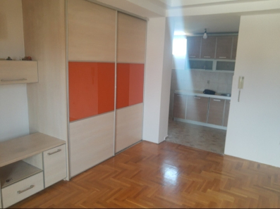 Prodaja  jednosoban stan Zabjelo