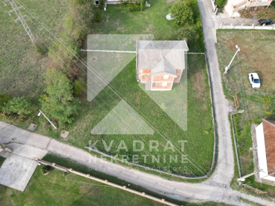 Prodaja, Kuća, Podgorica, Donji Kokoti, 250m2