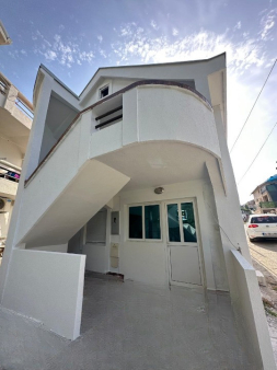 Prodaje se dvoetazna kuca u Podi, Herceg Novi