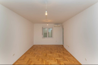 Prodaje se dvosoban stan površine 70m2