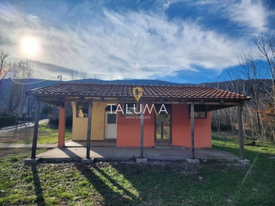 Prodaje se kuća 71m2 + 725m2, Zagorak, Danilovgrad | ID: ML 944