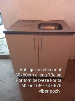 PRODAJE SE KUHINJSKI ELEMENAT