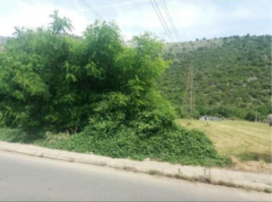 Prodaje se plac u Tolose na putu prema Marezi