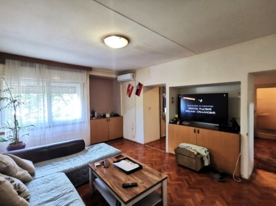 Prodaje se dvosoban stan, površine 67 m2, na Zabjelu u Podgorici.