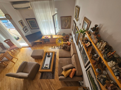 Prodaje se,dvosoban stan,Pg-Preko Morace