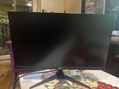 Prodajem Acer monitor