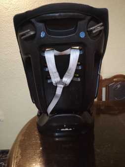 Prodajem auto sjediste