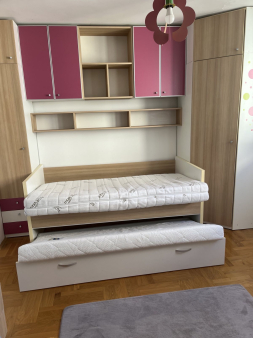 Prodajem djeciju sobu