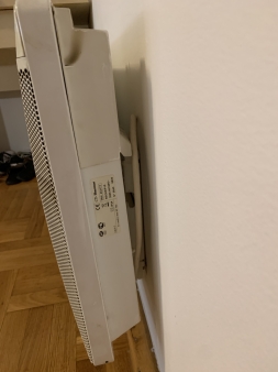 Prodajem dva ugradna radijatora