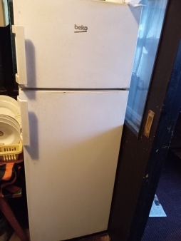 Prodajem frizider Beko