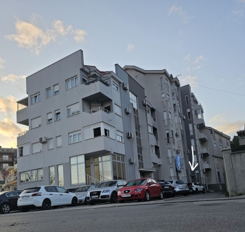 Prodajem jednosovni stan-direktno od vlasnika