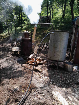 Prodajem kazan za pecenje rakije