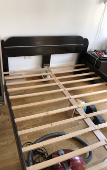 Prodajem krevet u odlicnom stanju