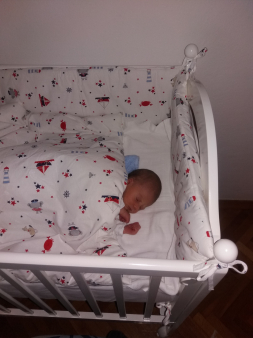 Prodajem Krevetic, Kolica, Sjediste za bebe