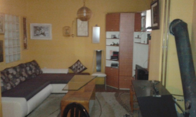 Prodajem kuću u Maslinama uz bulevar V proleterske brigade