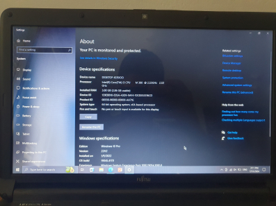 Prodajem laptop Fujitsu