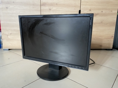 Prodajem monitor