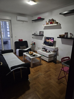 Prodajem namješten jednosoban stan na Starom aerodromu 37m2