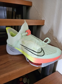 Prodajem Nike patike FlyEasy