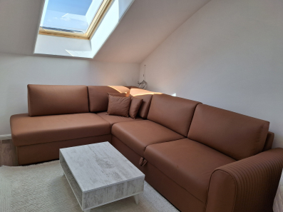 Prodajem  novu garnituru