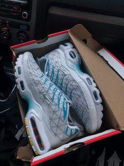 Prodajem original Tn Marseille 44br, placene 220e