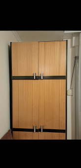 Prodajem ormar i komodu u odlicnom stanju.