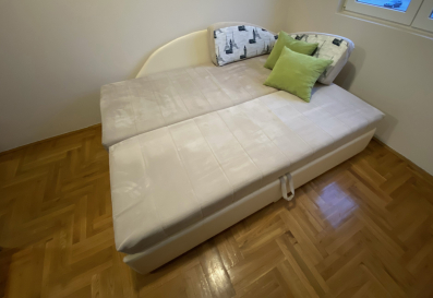 Prodajem praktican krevet