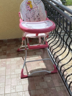 Prodajem sjedalicu za bebe