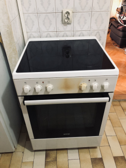 Prodajem sporet ravne ploce Gorenje
