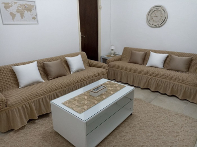 Prodajem sređenu i namještenu garsonjeru 34m2 u Ulici 4.jula - soliter tzv.Limun