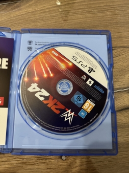 Prodajem wwe2k24 PS5