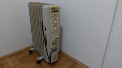 Prodaju se kvalitetni ocuvani radijatori sa 11 rebara, Podgorica cijena jednog 50 eura tel +38269933