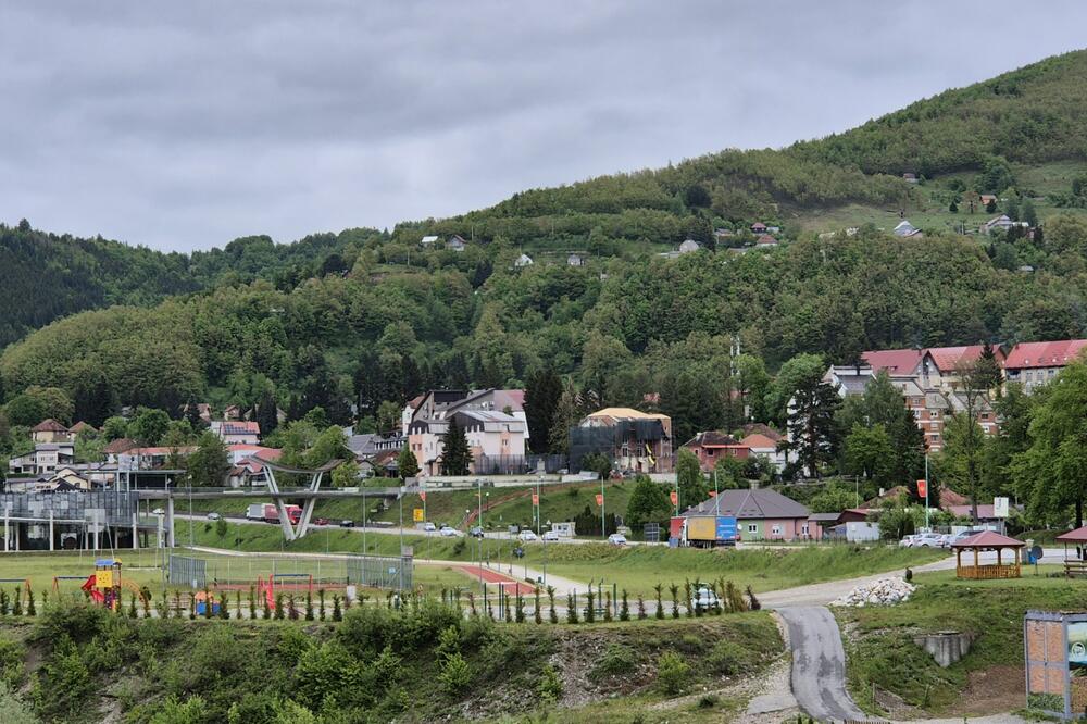Program u Mojkovcu povodom jubileja nezavisnosti: Stand-up, poezija i sadnja voćaka