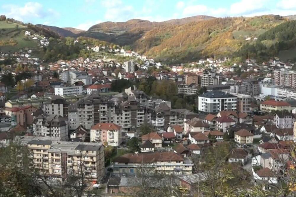 Prosvjetnom radniku iz Kolašina tužilačko zadržavanje zbog seksualnog uznemiravanja učenika